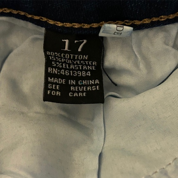 NWT Moda Xpress Mid-Rise Distressed Skinny Jeans - Picture 5 of 5